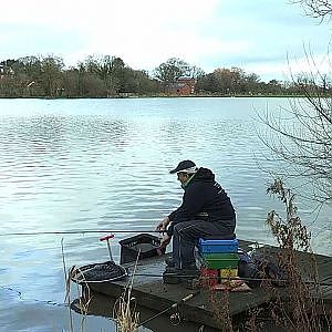 Bream Fishing at Earlswood Lakes - Travelling light with the Agility EXP Rods