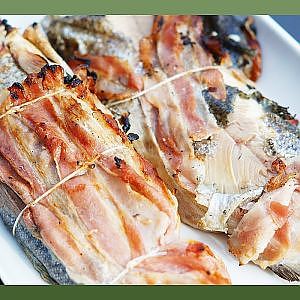 Forelle vom Grill im Speckmantel - gegrillt - Rezept einfach mit Bacon