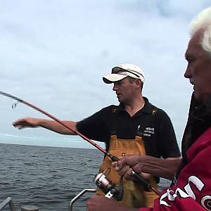 Shark fishing with Okuma 8.5ft spinning rod