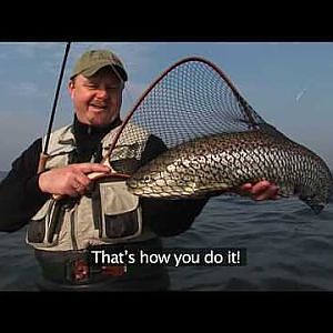 UK vers. Sea Trout Angler on Fyn