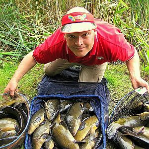 Wild TENCH FISHING - 112Lb on Pole