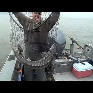 Sturgeon Fishing | Columbia River | Astoria, Oregon