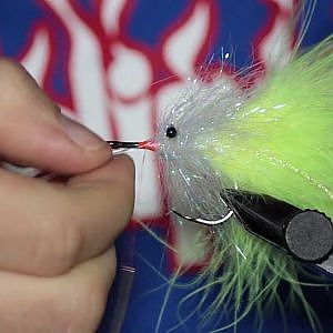 Fly Tying/Fliegenbinden/Tarpon Bug