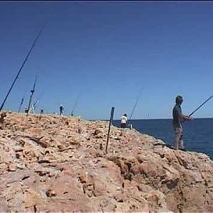 WA Rock Fishing For Mackerel