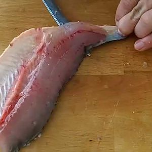 Fisch-Zubereitung #1 (Barsche filetieren / How to filet perch)