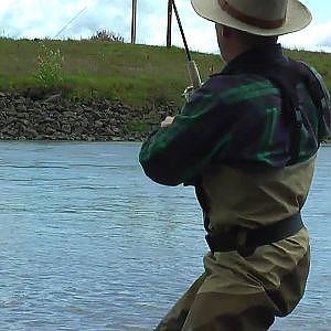 Fishing for salmon at the Willamette river, Oregon