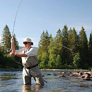 Norway - Salmon Fishing Orkla River - Aunan Lodge-HD.mov