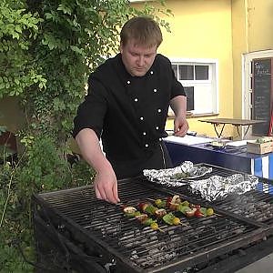 Hechtfilets in Folie gegrillt - frisch vom Fischer mit regionalem Gemüse und frischen Ostseewind