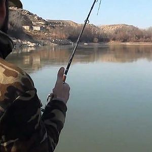 PESCA DE LUCIOPERCAS A SPINNING.mp4.HD POR LORENZO MARTINEZ