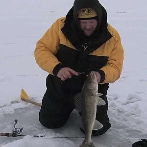 Fish Ed. Mille Lacs Walleye & Perch on Ice