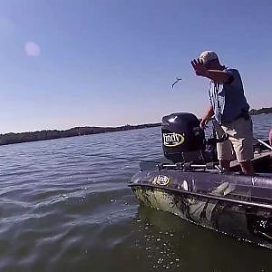 Summertime Walleye In The Weeds - This Week on the Water