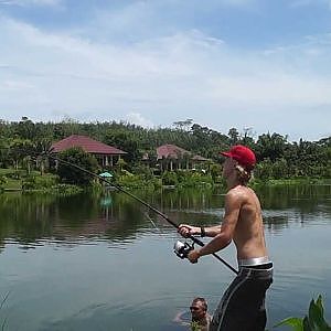 150 lb Mekong Catfish - Gillhams Fishing Resorts 2013