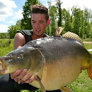 Karpervissen op Domaine du Grand Orient Frankrijk, Carp fishing on Domaine du Grand Orient France