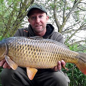 ***CARP FISHING TV*** THE CHALLENGE Episode 2 - Top, Middle and Bottom - Linear Fisheries