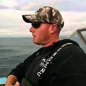 Tuna fishing in 18 ft boat 21mi offshore