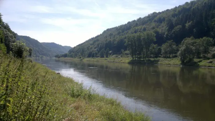 Rhein bei Basel - Gewässerbild noch gesucht