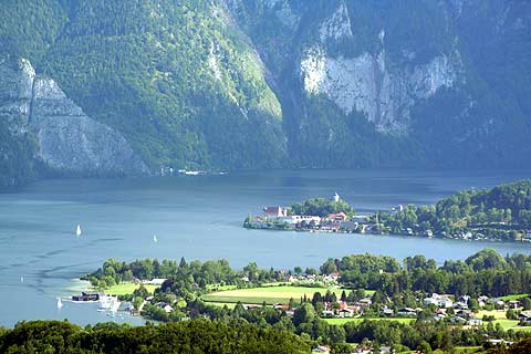 Traunsee - Gewässerbild von obersalzach