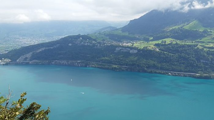 Vierwaldstättersee – Bild von WiseTea, CC BY-SA 4.0, via Wikimedia Commons