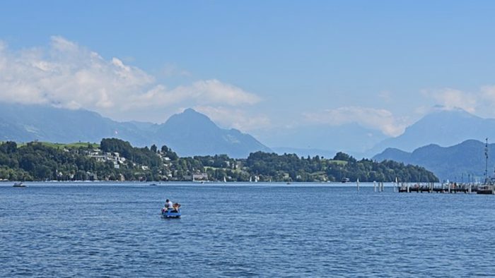 Vierwaldstättersee – Bild von Ymblanter, CC BY-SA 4.0, via Wikimedia Commons