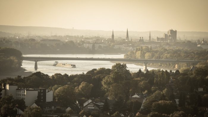 Angeln in Bonn - Rheinbrücke