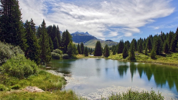 Angeln in der Schweiz, kleiner Bergsee